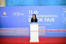 Месси и Роналду.... Состоялось открытие XI Бакинской международной книжной ярмарки (ФОТО)