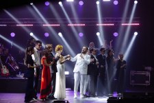 Хет-трик от Мурада Арифа - звездная ночь, полная душевности, искренних эмоций и огня (ФОТО/ВИДЕО)