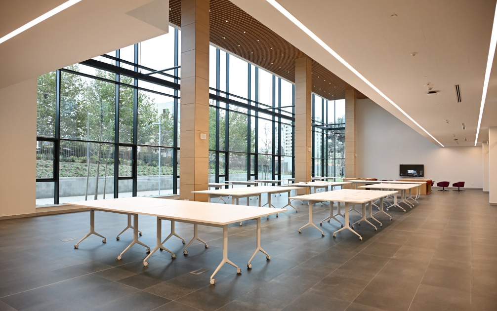 Президент Ильхам Алиев, Первая леди Мехрибан Алиева и Президент Серджо Маттарелла приняли участие в открытии первых учебных корпусов Итало-Азербайджанского университета в Баку (ФОТО/ВИДЕО)