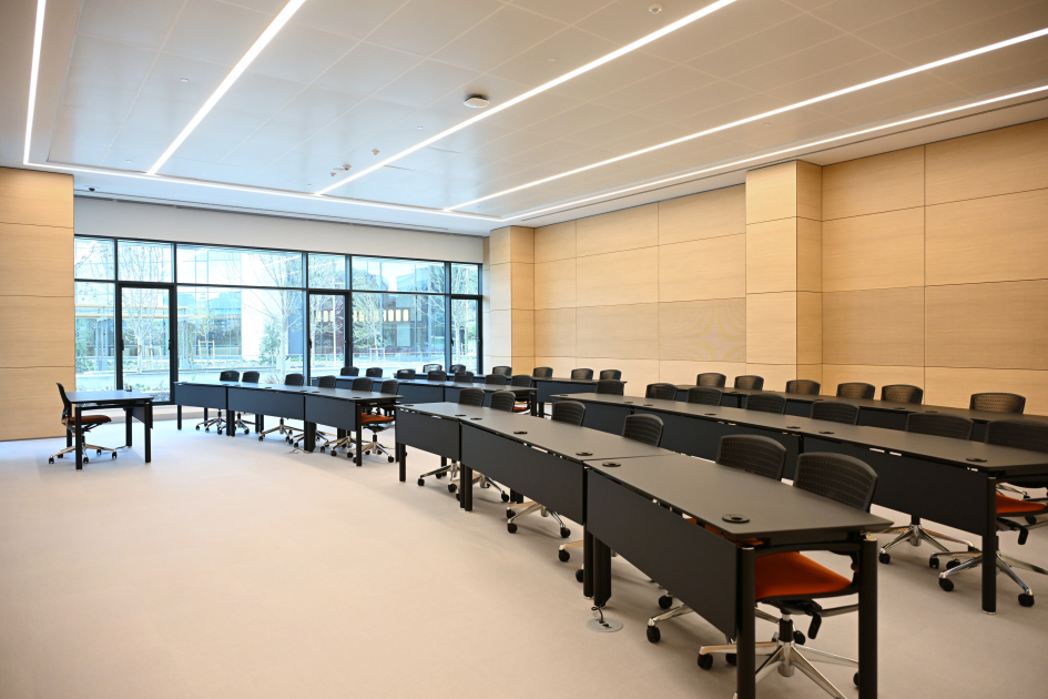 Президент Ильхам Алиев, Первая леди Мехрибан Алиева и Президент Серджо Маттарелла приняли участие в открытии первых учебных корпусов Итало-Азербайджанского университета в Баку (ФОТО/ВИДЕО)