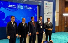 Проведены обсуждения по развитию Транскаспийского "зеленого" коридора (ФОТО)