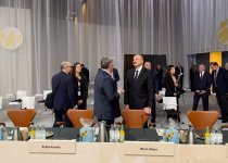 Президент Ильхам Алиев принял участие в пленарной сессии открытия 7-го Саммита Европейского политического сообщества (ФОТО)
