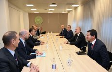Состоялась встреча Президента Ильхама Алиева с Президентом Эммануэлем Макроном (ФОТО)