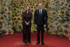 Президент Ильхам Алиев принял участие в церемонии открытия 7-го Саммита Европейского политического сообщества в Копенгагене (ФОТО/ВИДЕО)