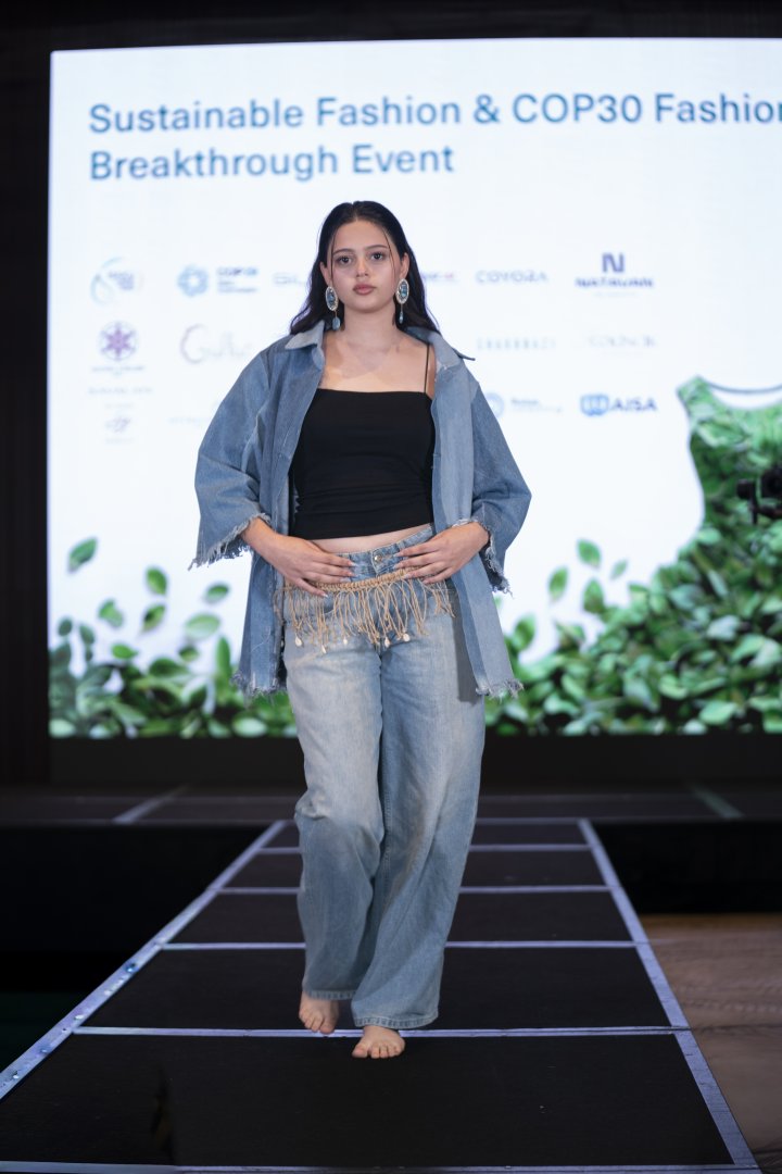 В Баку представлено Sustainable Fashion Show - креатив и экологические ценности в современной моде (ФОТО)