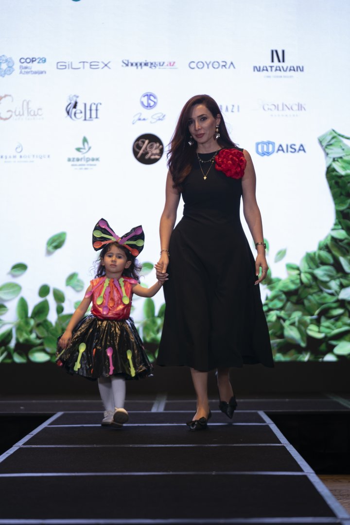 В Баку представлено Sustainable Fashion Show - креатив и экологические ценности в современной моде (ФОТО)