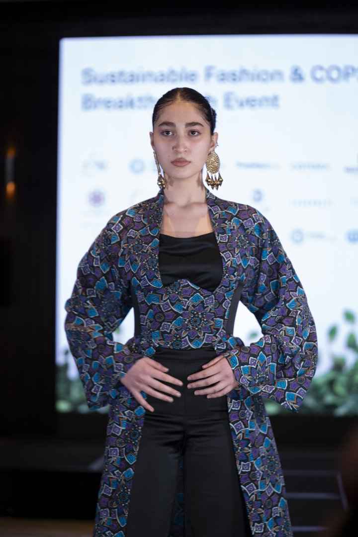В Баку представлено Sustainable Fashion Show - креатив и экологические ценности в современной моде (ФОТО)