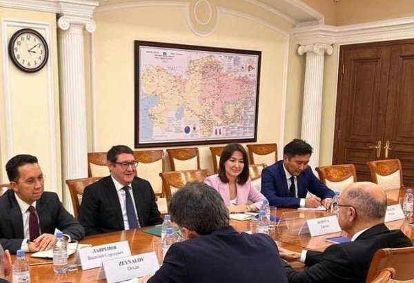 Казахстан и Азербайджан обсудили развитие сотрудничества в сфере мирного атома
