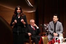 Юбилей прославленного тариста Замига Алиева отметили торжественным концертом (ФОТО)