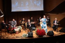Юбилей прославленного тариста Замига Алиева отметили торжественным концертом (ФОТО)