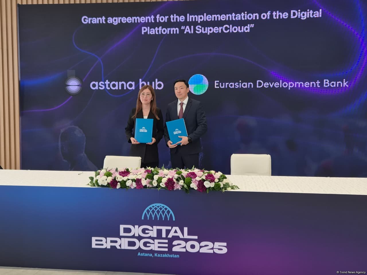 Евразийский банк развития и Astana Hub подписали соглашение о развитии цифровой платформы AI SuperCloud