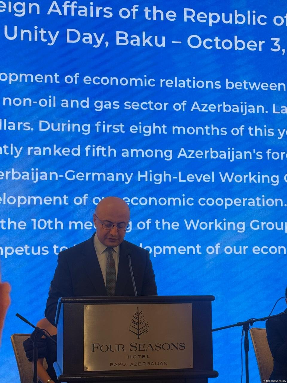 Германия входит в десятку крупнейших инвесторов в ненефтегазовом секторе Азербайджана - Эльмар Мамедов