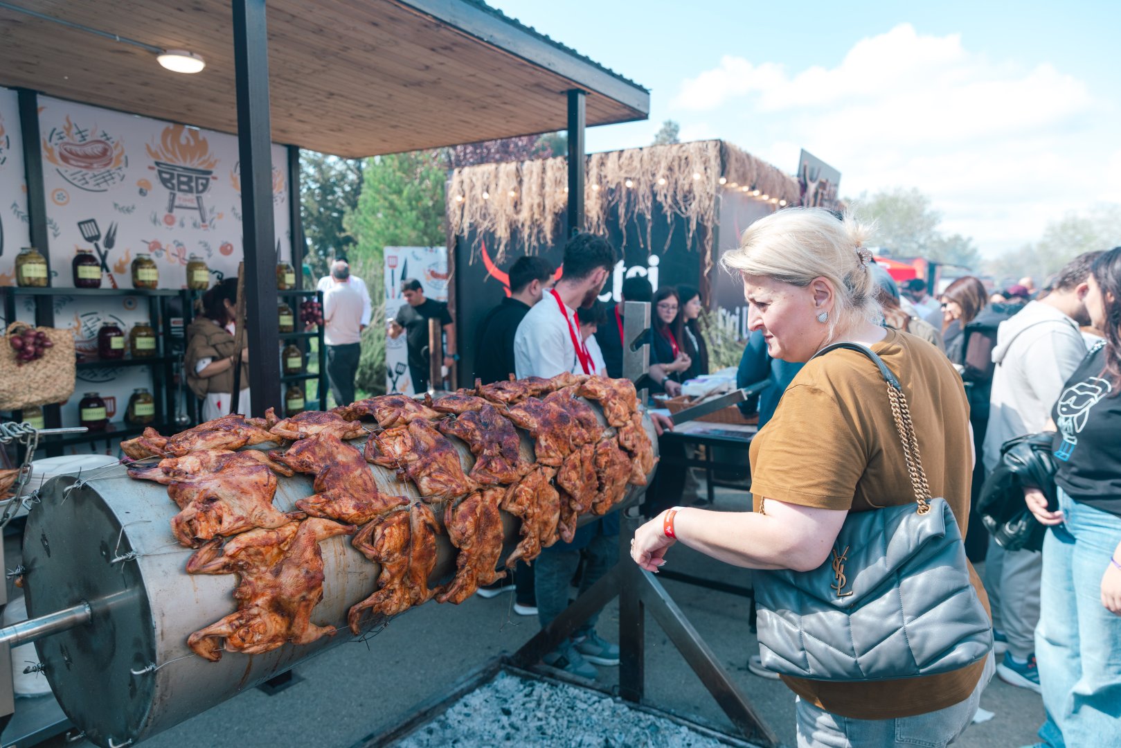 В Шамахы проходит Международный фестиваль барбекю (ФОТО)