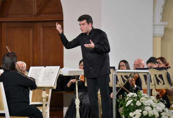 В Баку состоялся торжественный концерт, посвящённый 90-летию со дня рождения видного композитора Хайяма Мирзазаде (ФОТО)