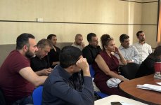 В ТЮЗе ставится новый спектакль про скупого богача (ФОТО)