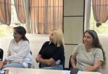 В ТЮЗе ставится новый спектакль про скупого богача (ФОТО)