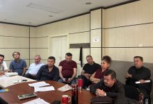 В ТЮЗе ставится новый спектакль про скупого богача (ФОТО)