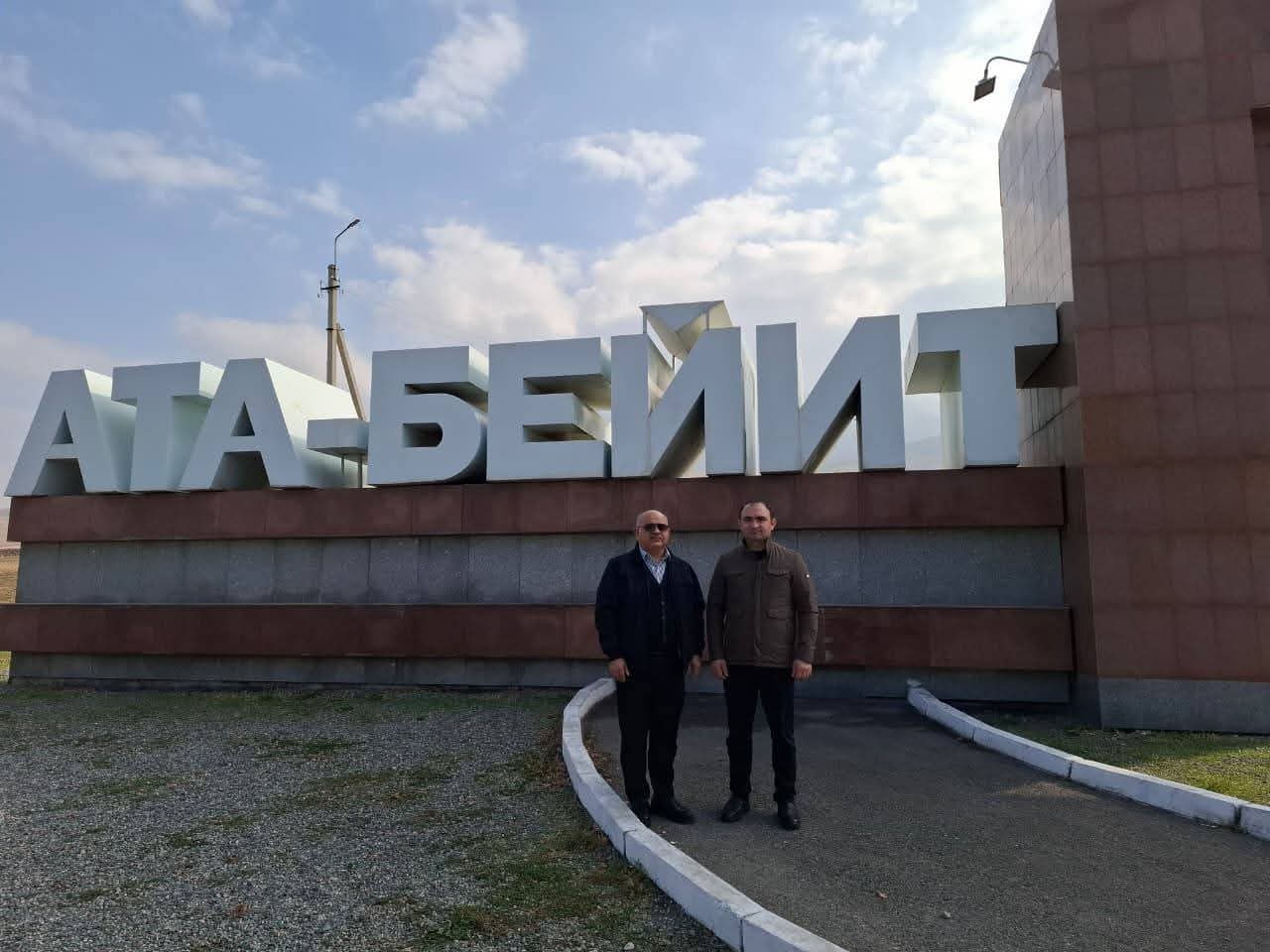 В Бишкеке подписан меморандум о сотрудничестве между театрами Кыргызстана и Азербайджана (ФОТО)