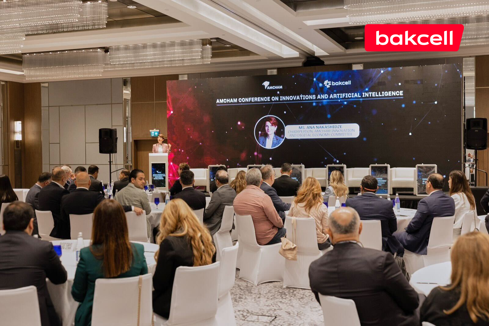 Bakcell стал ключевым партнером конференции «Инновации и искусственный интеллект» (ФОТО)