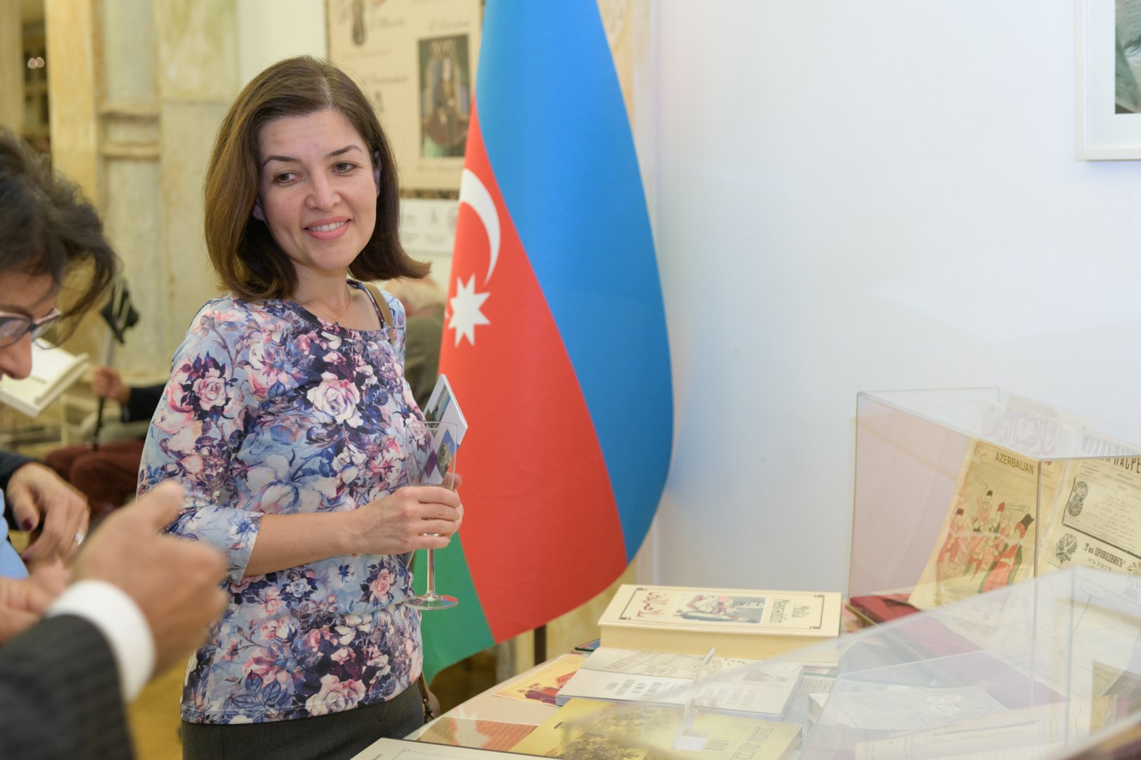 В начале было слово... Азербайджанское искусство вызвало большой интерес в Австрии (ФОТО)