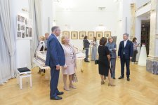 В начале было слово... Азербайджанское искусство вызвало большой интерес в Австрии (ФОТО)