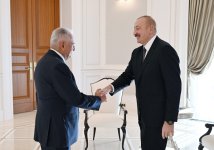 Президент Ильхам Алиев принял в Габале председателя Совета старейшин Организации тюркских государств (ФОТО/ВИДЕО)