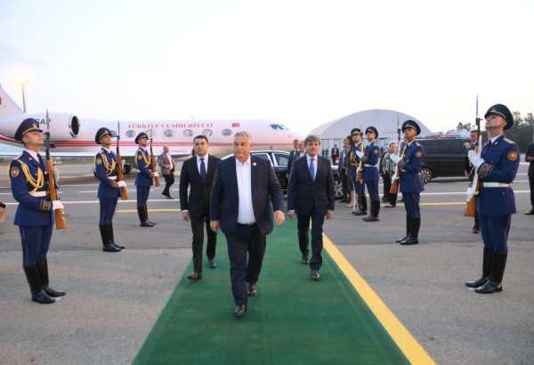 Завершился визит премьер-министра Венгрии в Азербайджан (ФОТО)