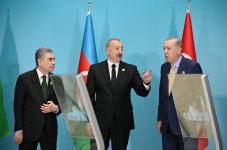 Президент Ильхам Алиев в режиме онлайн принял участие в церемонии закладки фундамента мечети, которую Туркменистан построит в Физули (ФОТО)