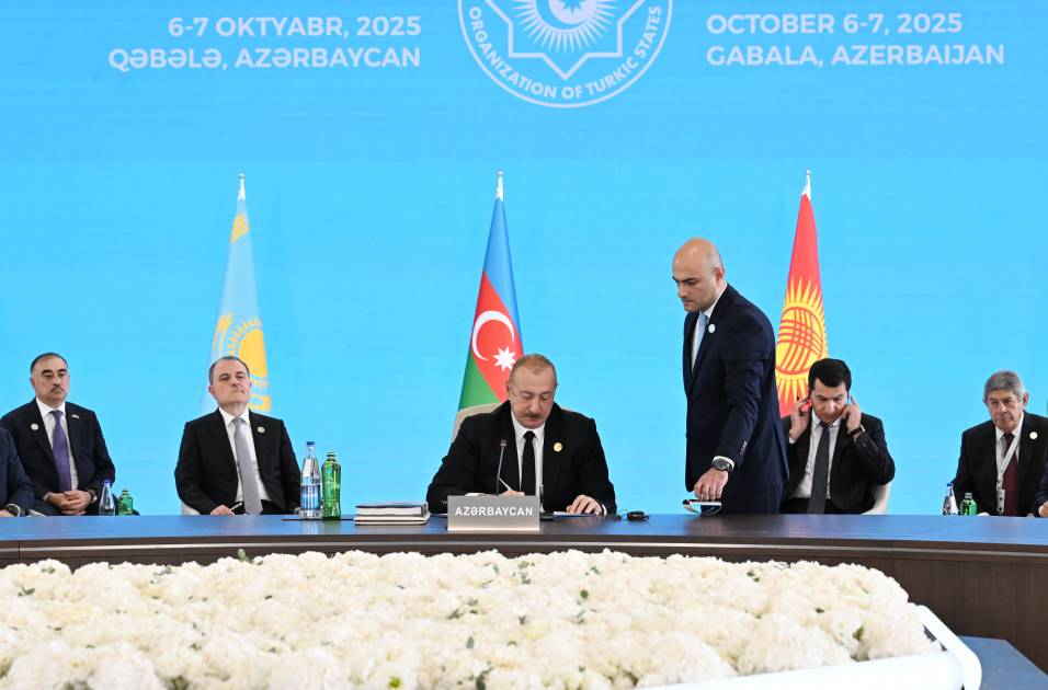 Президент Ильхам Алиев выступил на 12-м Саммите Совета глав государств Организации тюркских государств (ФОТО/ВИДЕО)