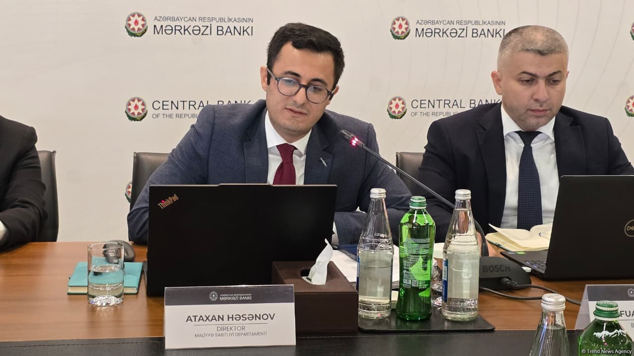 Названо число уникальных вкладчиков в банках Азербайджана