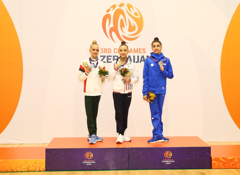 Завершились соревнования по художественной гимнастике на III Играх стран СНГ (ФОТО)