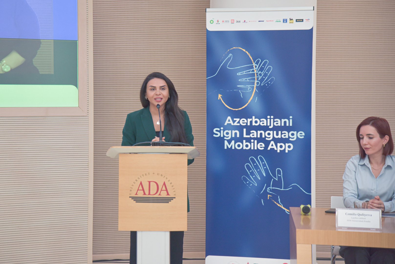 В Университете АDА состоялась презентация проекта "Приложение для изучения азербайджанского языка жестов" (ФОТО)