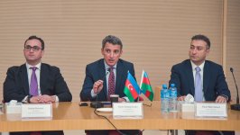 В Университете АDА состоялась презентация проекта "Приложение для изучения азербайджанского языка жестов" (ФОТО)