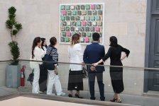 В Бакинском Доме фотографии открылась выставка, посвящённая болезни Альцгеймера (ФОТО)