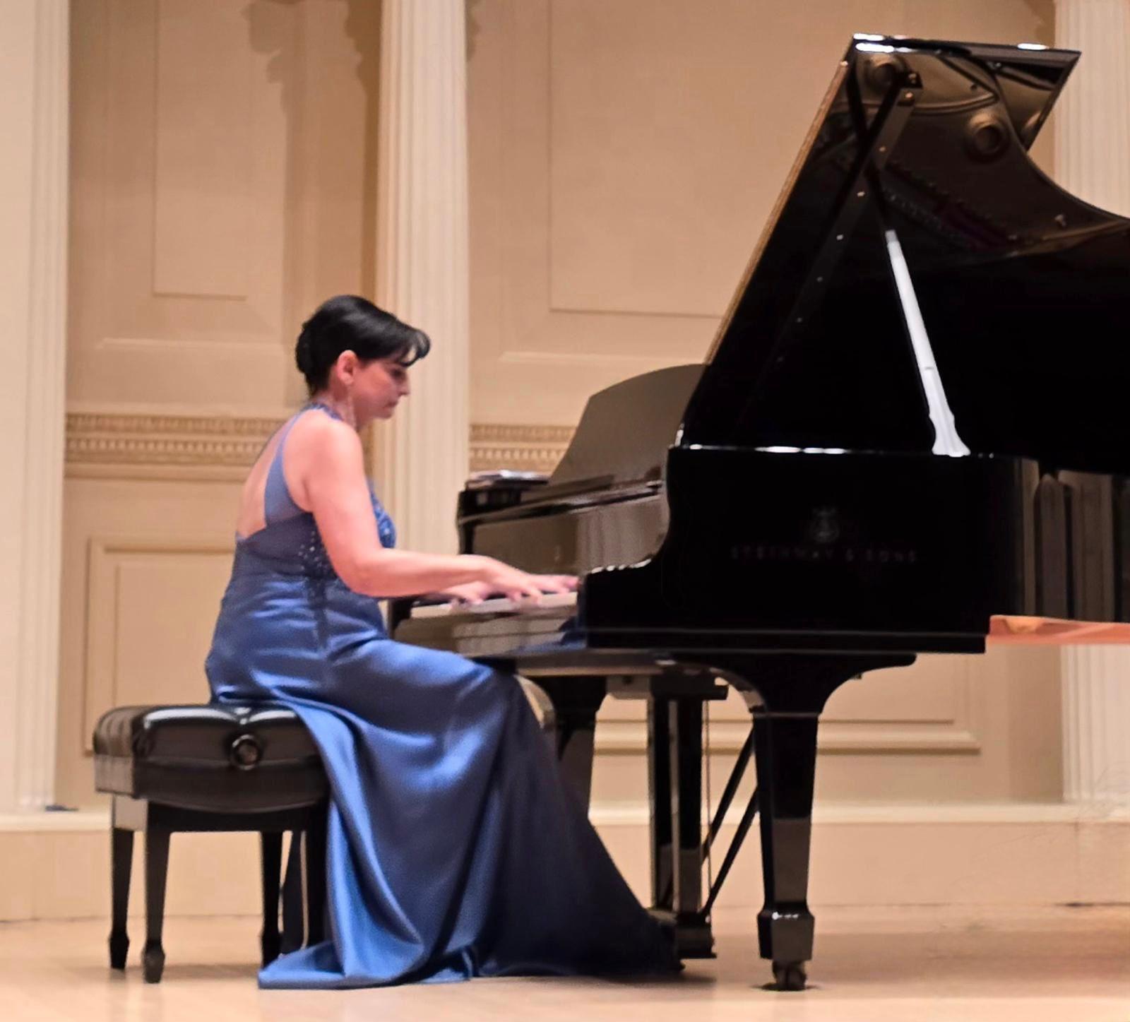 В Нью-Йорке с триумфом прошёл концерт Наргиз Алияровой "Turquoise: A Musical Mosaic" (ФОТО)