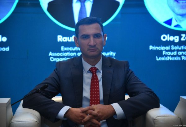 Названо число мошеннических операций с банковскими картами в Азербайджане за прошлый год