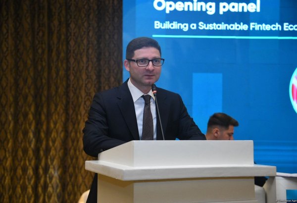 В Азербайджане представили стандарт AzQr для универсальных QR-платежей