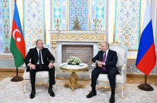 В Душанбе состоялась встреча Президента Ильхама Алиева с Президентом России Владимиром Путиным в формате один на один (ФОТО/ВИДЕО)