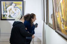 Ностальгия и чувства старого бакинца Арифа Алескерова - на открытии потрясающей экспозиции (ФОТО)