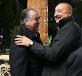Президент Ильхам Алиев принял участие в неформальном ужине глав государств СНГ в Душанбе (ФОТО/ВИДЕО)