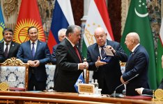Президент Ильхам Алиев принял участие в заседании Совета глав государств СНГ в расширенном составе (ФОТО/ВИДЕО)