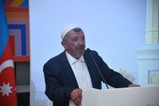 Посольство Туркменистана провело брифинг о строительстве мечети в Физули (ФОТО)