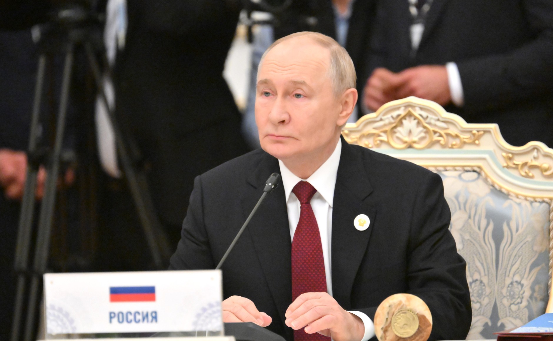 Расчеты в нацвалютах усиливают экономический суверенитет стран СНГ - Путин