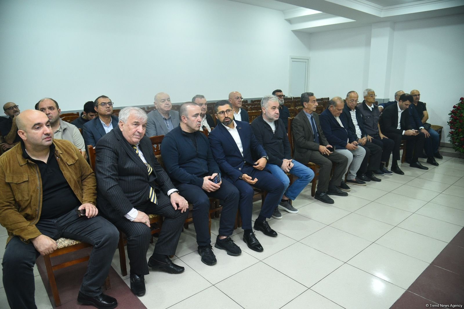 В Баку прошла церемония прощания с народной артисткой Азербайджана Аминой Юсифгызы - обновлено (ФОТО)