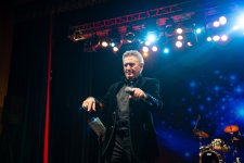 Один вечер - и вся жизнь на кассете: в Баку вспомнили золотые 90-е (ФОТО)