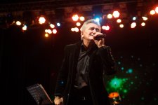 Один вечер - и вся жизнь на кассете: в Баку вспомнили золотые 90-е (ФОТО)