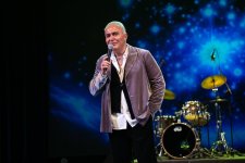 Один вечер - и вся жизнь на кассете: в Баку вспомнили золотые 90-е (ФОТО)