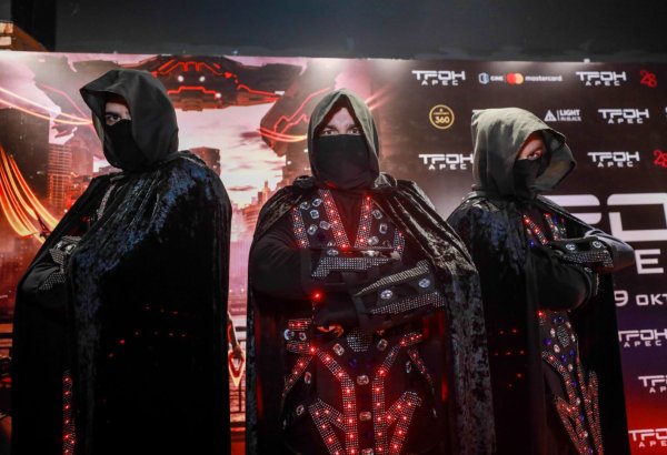 В Баку зажглась цифровая Вселенная в формате ScreenX и c виртуальной реальностью (ВИДЕО, ФОТО)