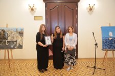 Палитра времени в Мардакане: одна художница - тысяча чувств (ФОТО)