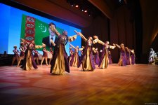 В Баку состоялось торжественное открытие Дней культуры Туркменистана -национальные костюмы, ювелирные украшения, концерт (ФОТО)